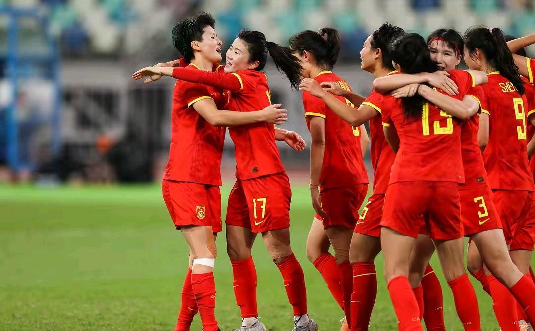 加拿大女足队面临困难，诚邀新队员加入