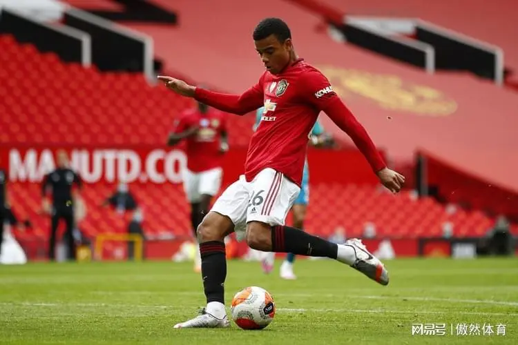 关于鳄鱼主场取胜狂战士单节砍下分的信息 关于鳄鱼主场取胜狂战士单节砍下分的信息