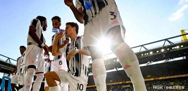 超级篮球联赛体现实力,点燃球迷热情的简单介绍 超级篮球联赛体现实力,点燃球迷热情的简单介绍