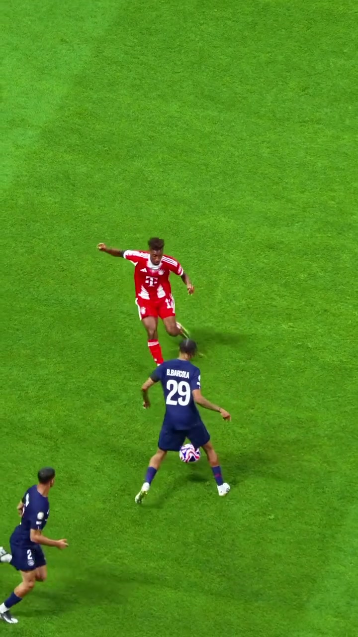 关于皇家马德里后防线再次暴露问题的信息