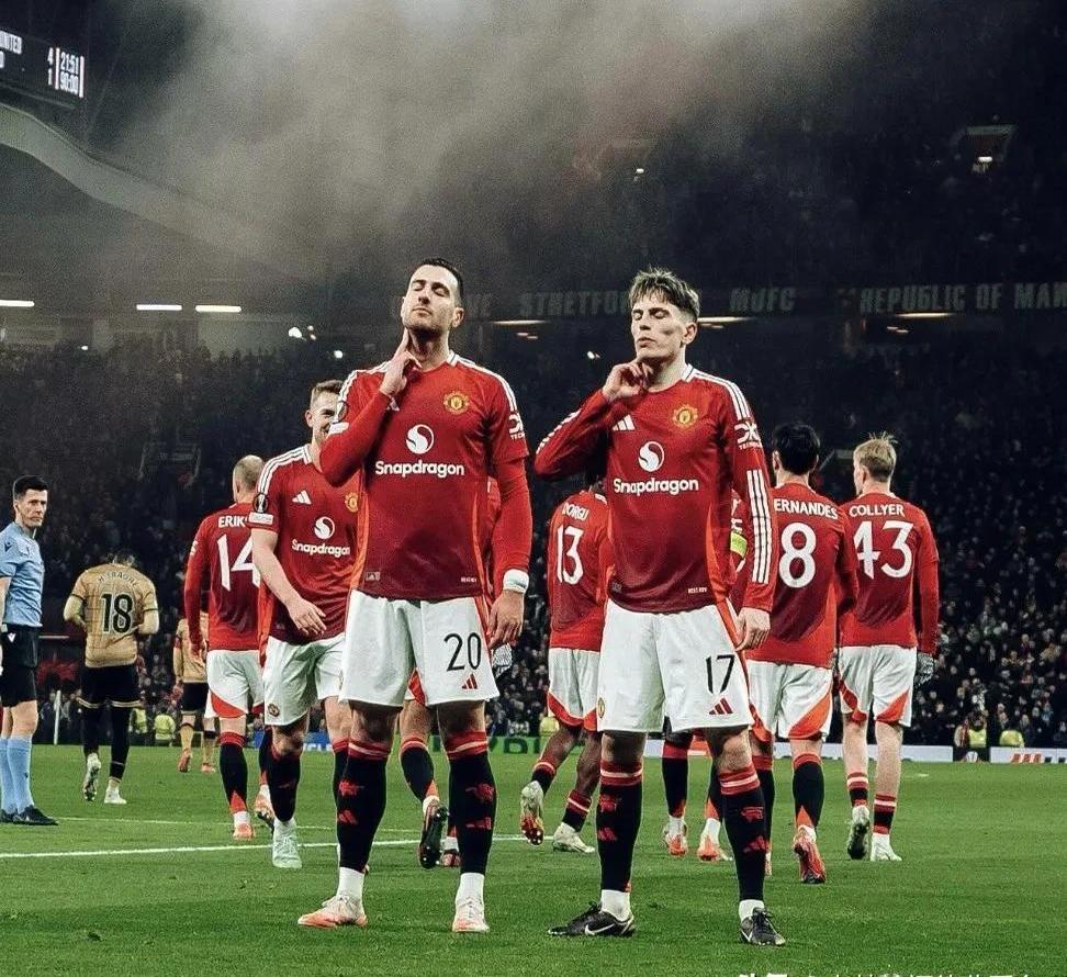 曼联新援表现稳定已成球队核心 曼联新援表现稳定已成球队核心