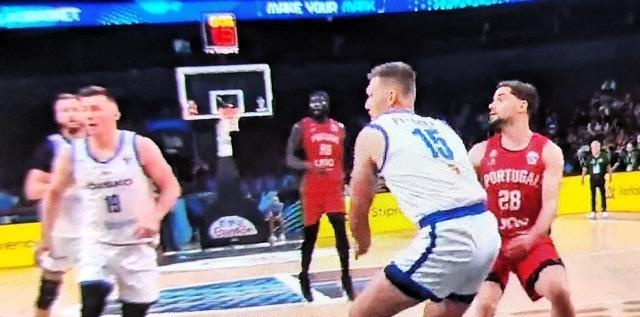 关于关键比赛场面激烈,队员实力展现无疑!的信息 关于关键比赛场面激烈,队员实力展现无疑!的信息