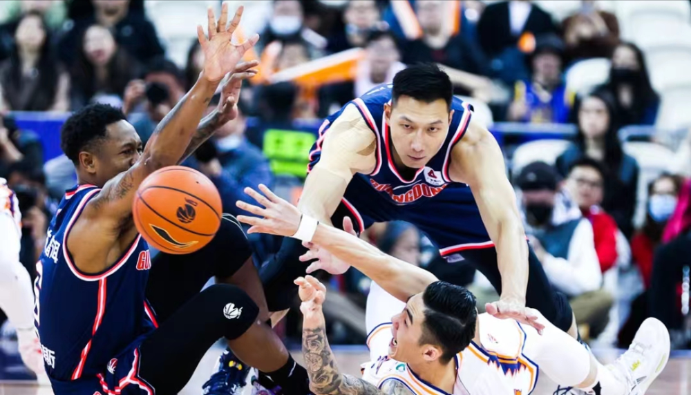 广东雄鹿队运筹帷幄,成功助攻获胜 广东雄鹿队运筹帷幄,成功助攻获胜