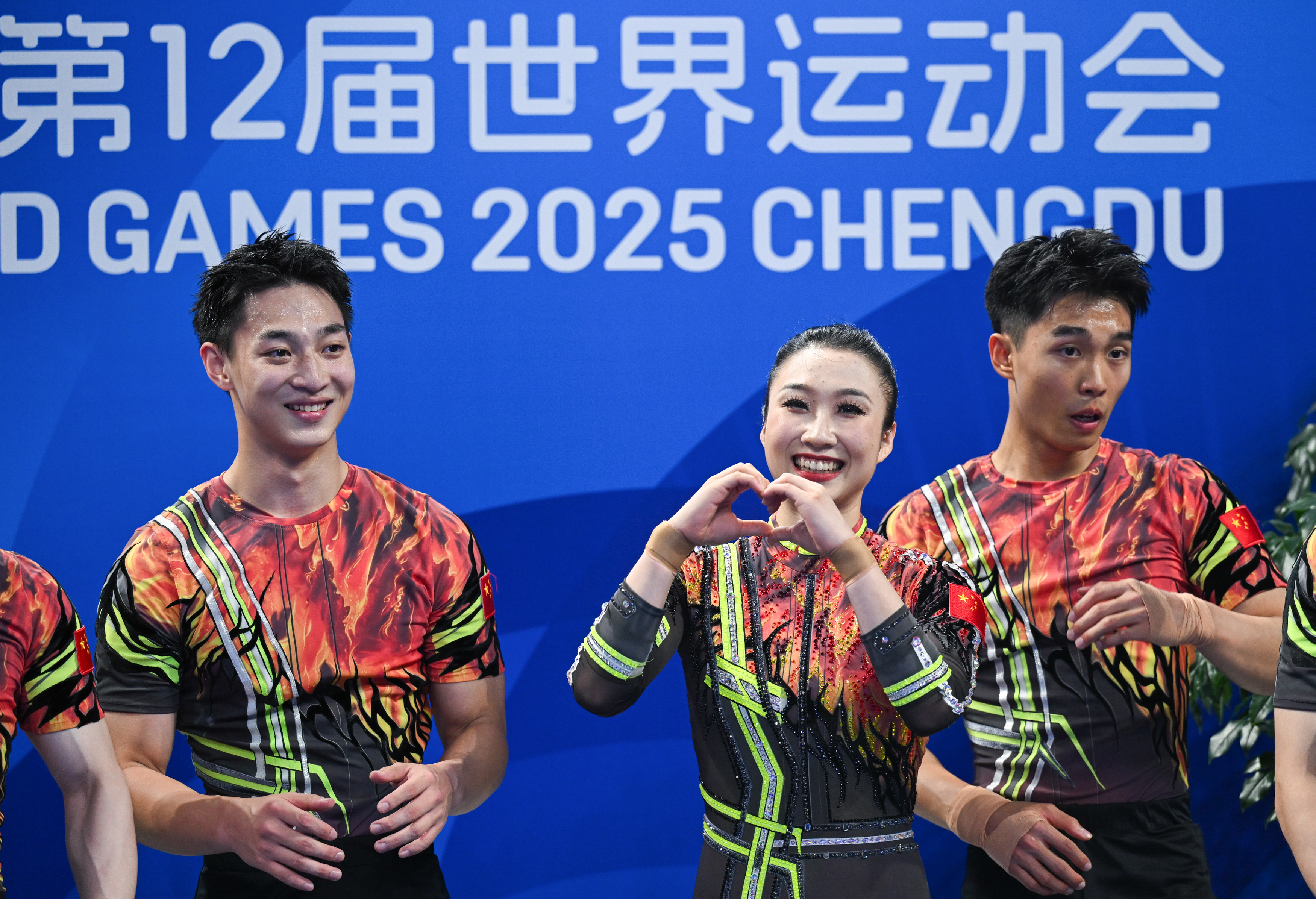 体操选拔赛中国队员发光发热，圆满完结的简单介绍